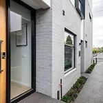 3 Bedroomtownhouse-Free Parking