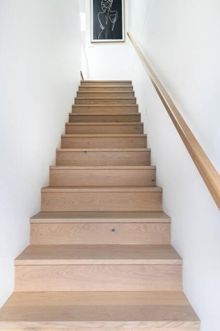 Holiday home 3 Bedroomtownhouse-free Parking